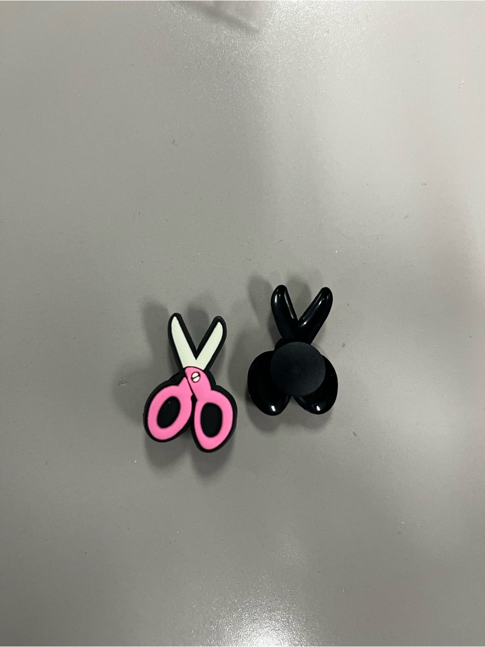 Scissors Croc Charm- Pink and Black